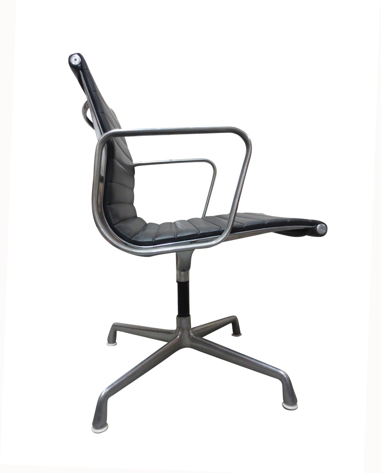 Herman Miller Office Chair For Sale at 1stDibs