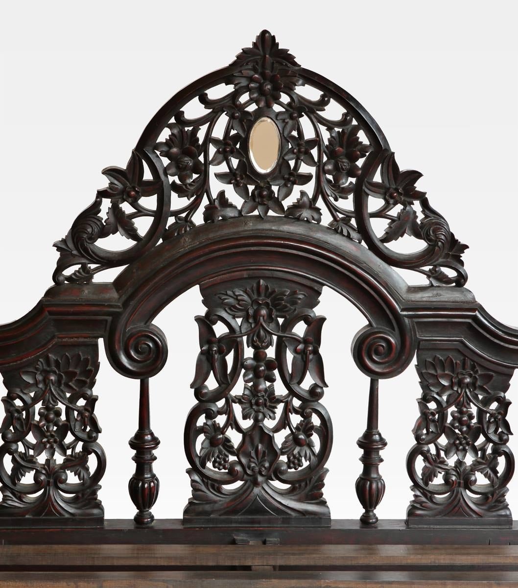 Indian Colonial Rosewood Four-Poster Bed, 19th Century