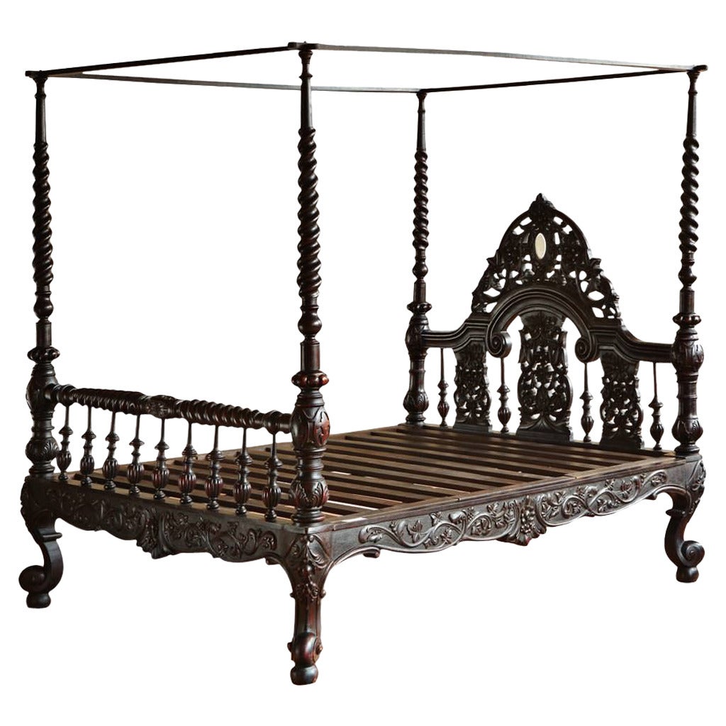 Colonial Rosewood Four-Poster Bed, 19th Century