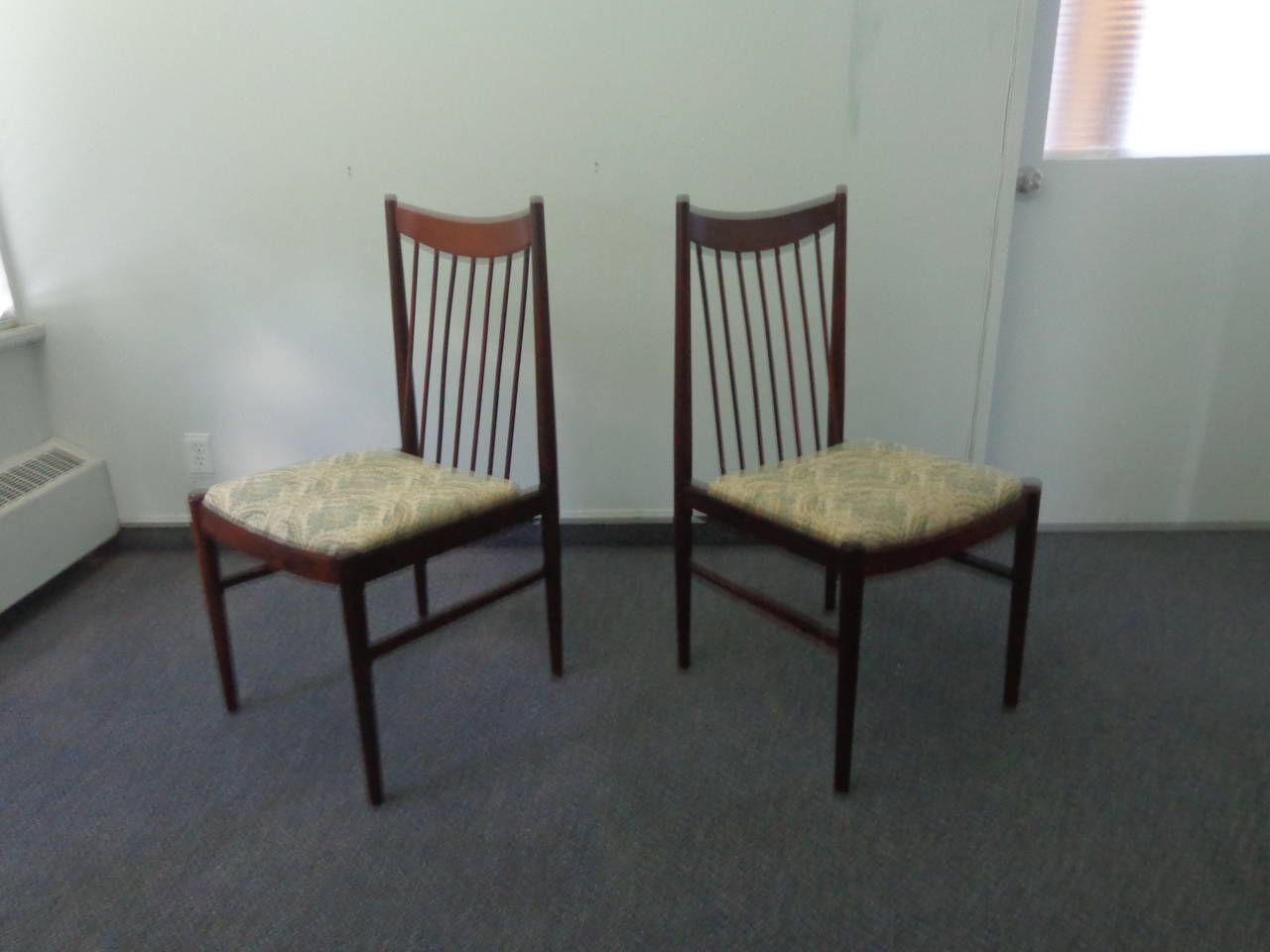 Arne Vodder Rosewood Chairs, Model 422 by Sibast, Including Two Armchairs In Excellent Condition In Ottawa, ON
