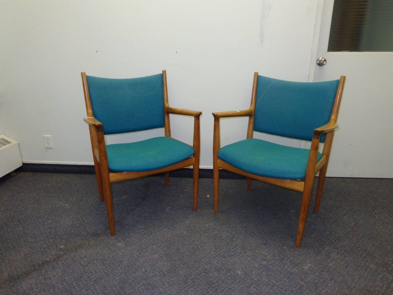 Mid-Century Modern Hans J Wegner, Pair of FH-513 Armchairs