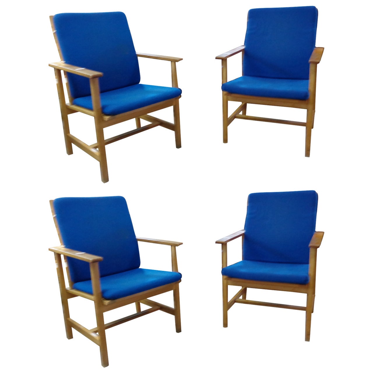 Børge Mogensen Oak Armchairs with Original Blue Wool Upholstery, Model 2257 For Sale