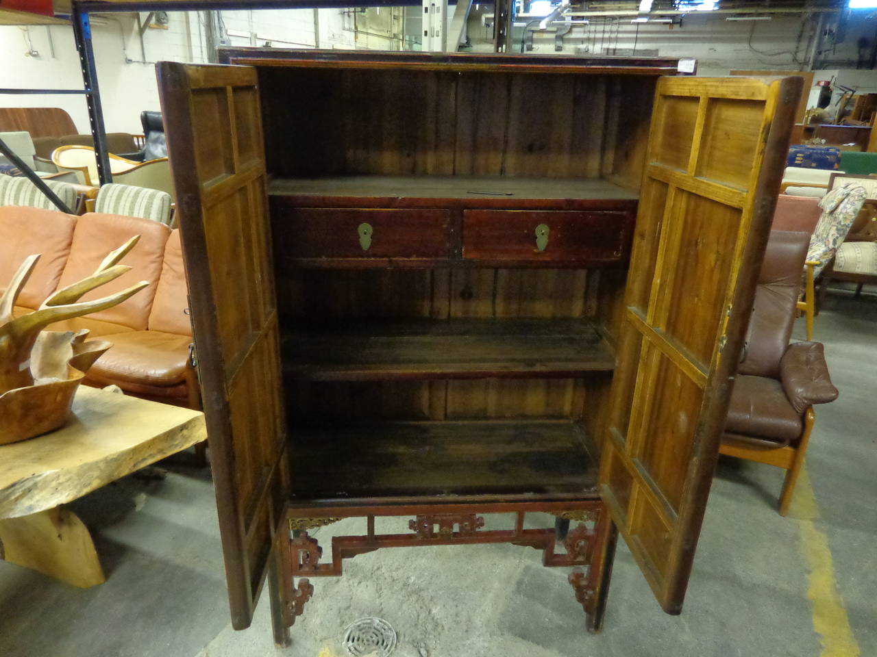 Late 19th Century, Chinese Cabinet Fujian In Excellent Condition In Ottawa, ON