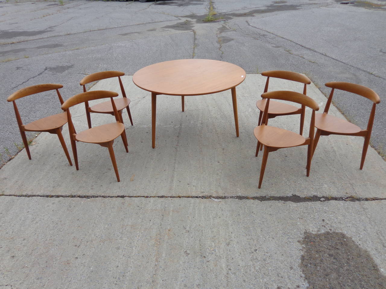 Mid-20th Century Hans J Wegner Heart chairs and matching table set