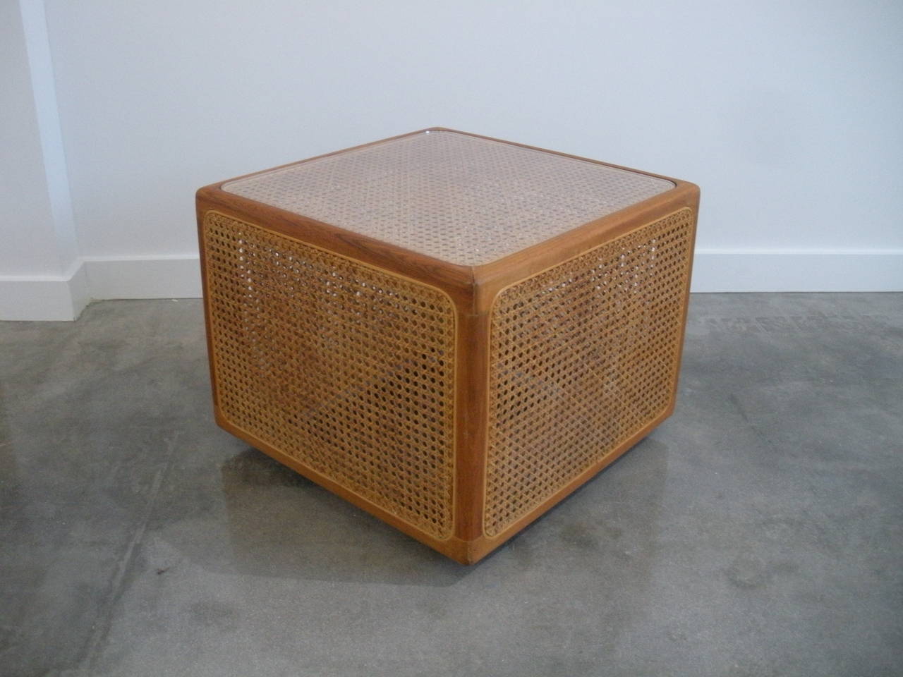 Mid-Century Modern Pair of Ashwood Cocktail / Lamp Tables with French Caning:  American 1970s