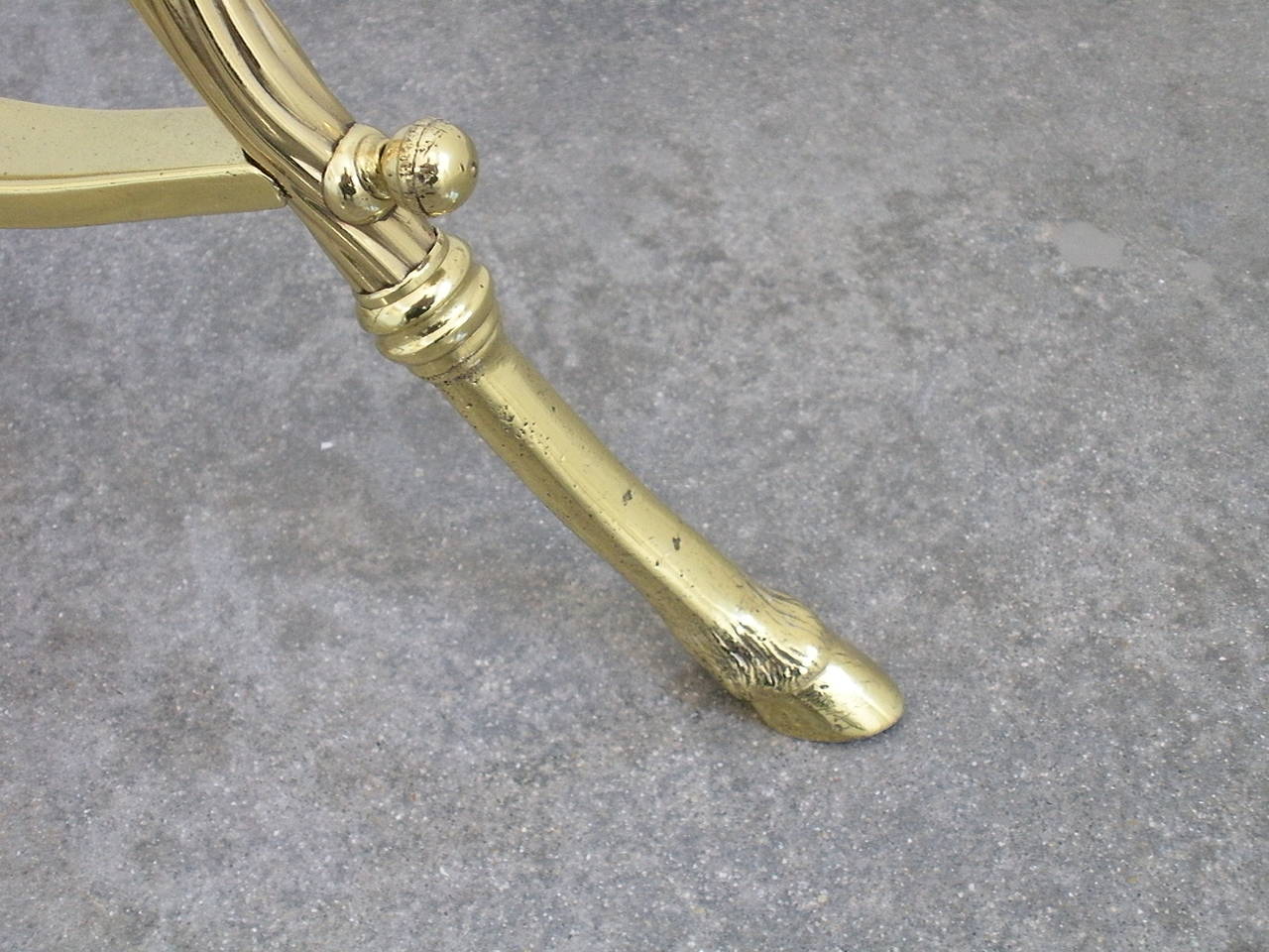 Vintage Solid Brass Floor Lamp In Excellent Condition In West Palm Beach, FL