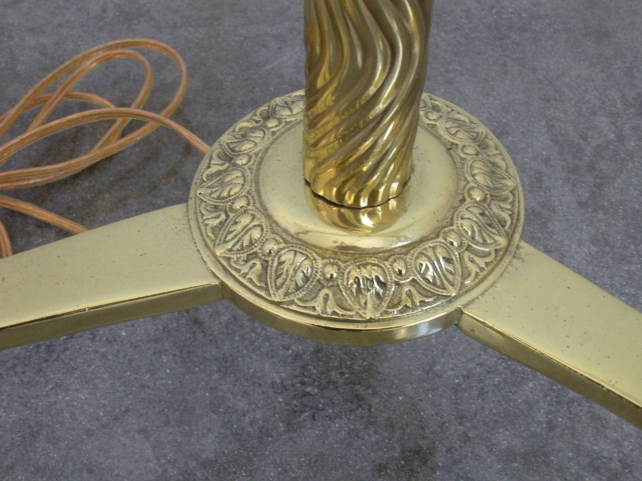 20th Century Vintage Solid Brass Floor Lamp