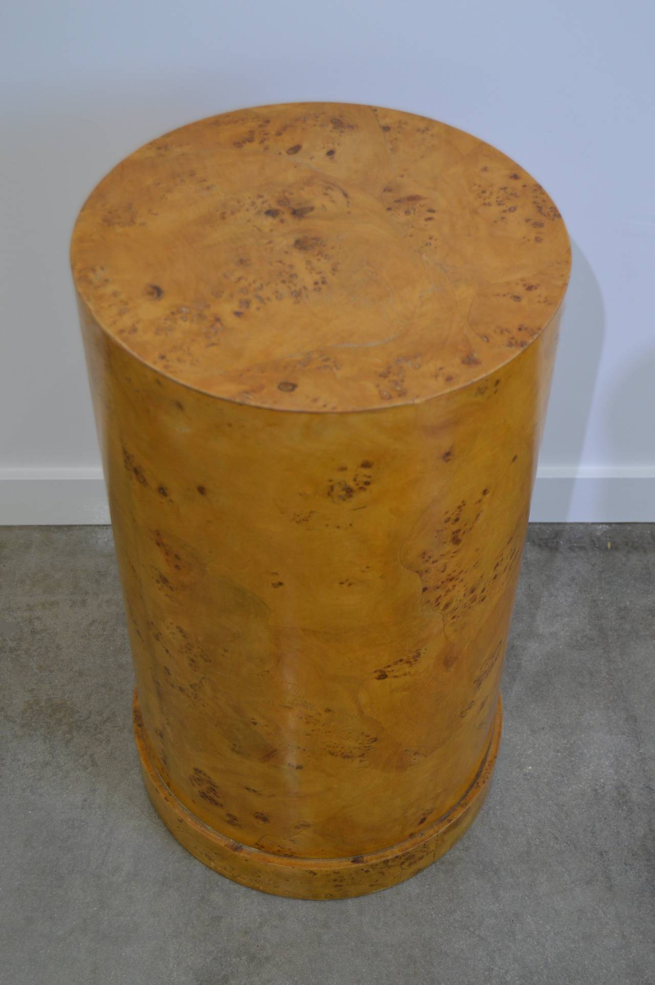 1970's Italian Pedestal of Burled-Wood 3