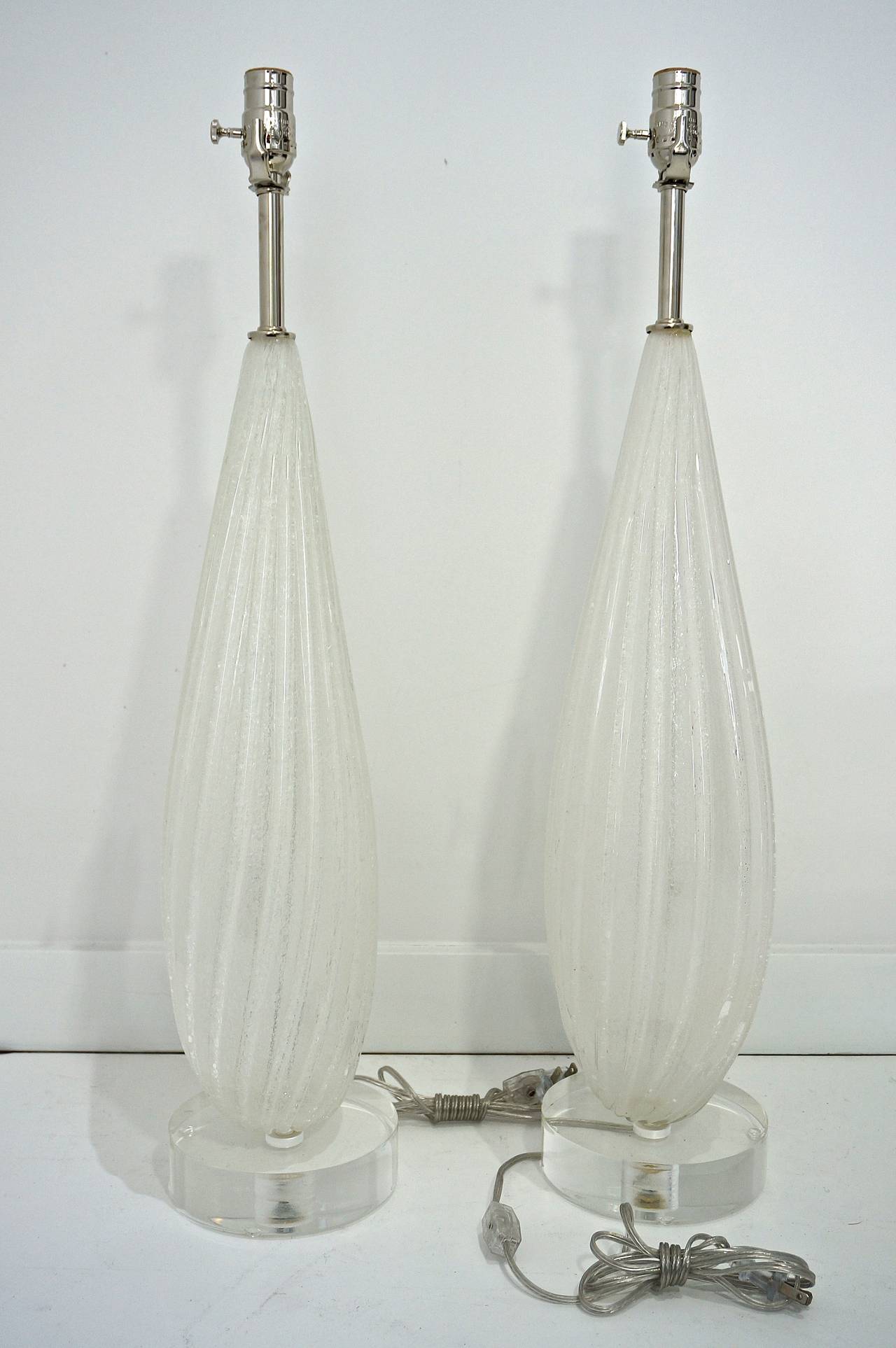 Pair of  White Bullicante Murano Lamps:  Barovier e Toso 1960s 1