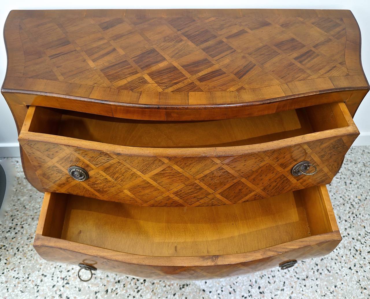 20th Century Italian Louis XV Style Marquetry Bombe Commode:  1960s