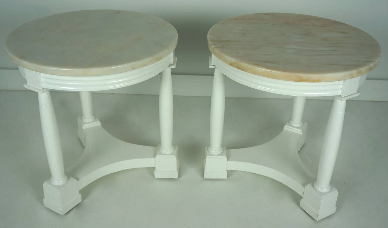 American Pair of Hollywood Regency Side Tables in White Lacquer with Marble: 1940's