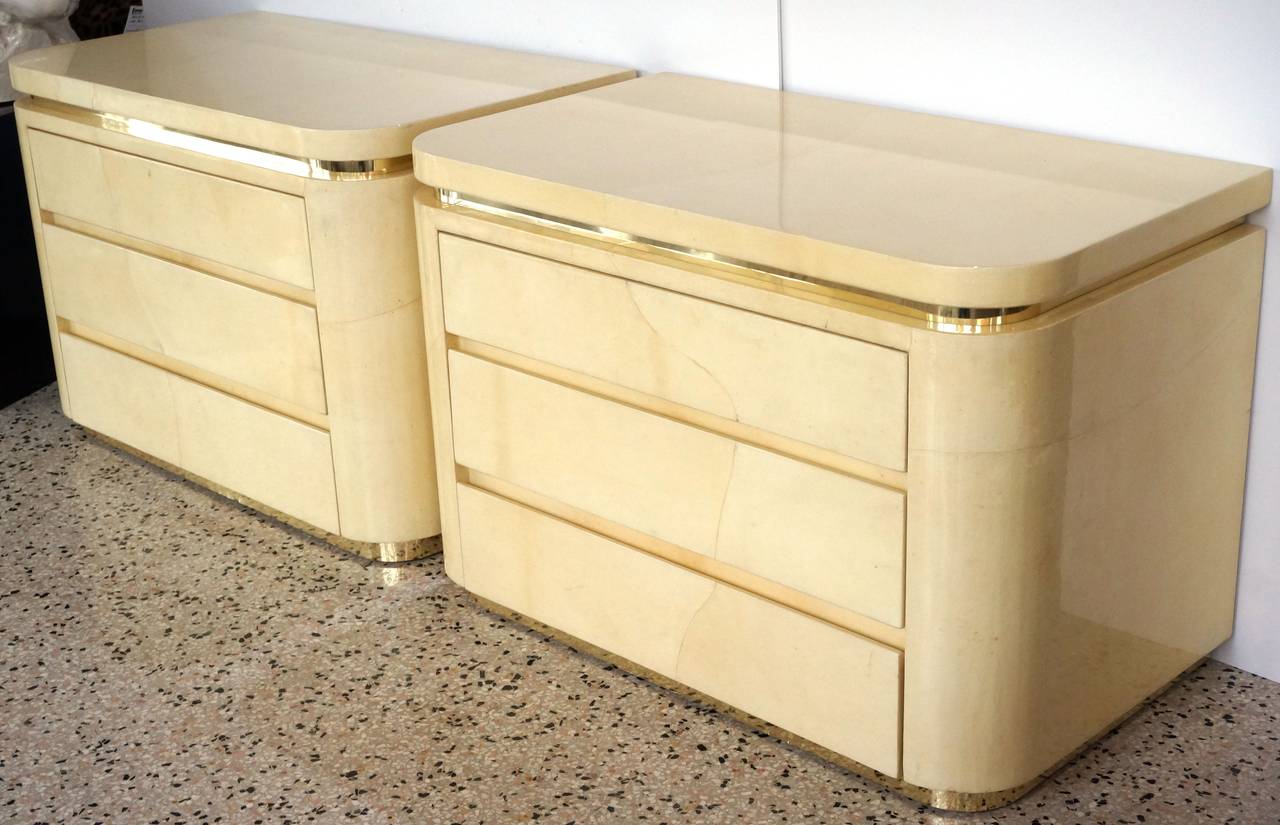 Modern Pair of Enrique Garcel Style Goatskin Three-Drawer Bedside Chests, Jimeco, 1970s