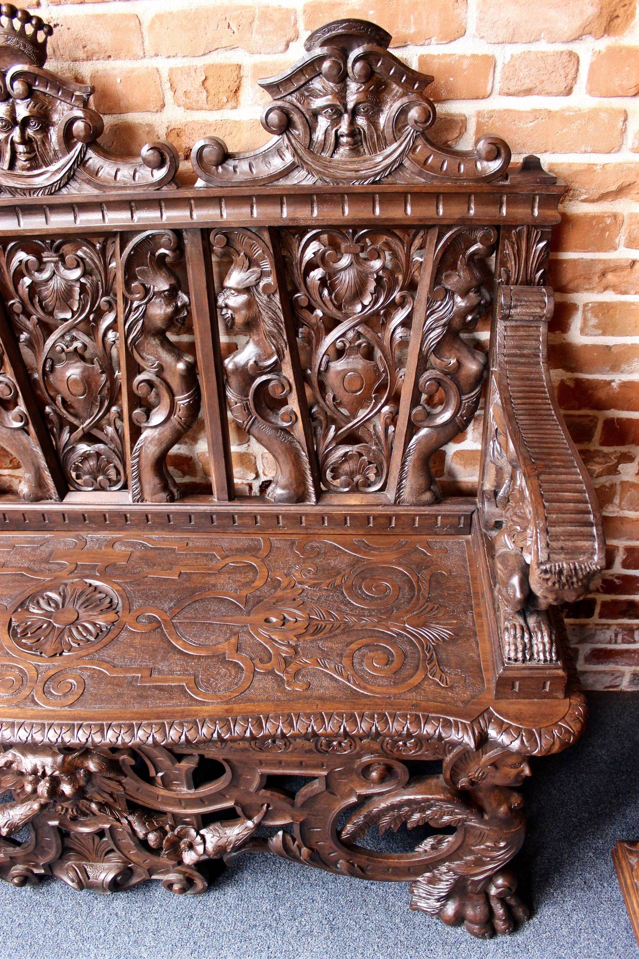 Early 20th Century Italian Hall Bench For Sale 1