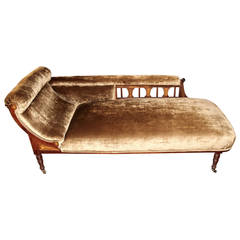 Antique Early 20th Century English Fainting Couch