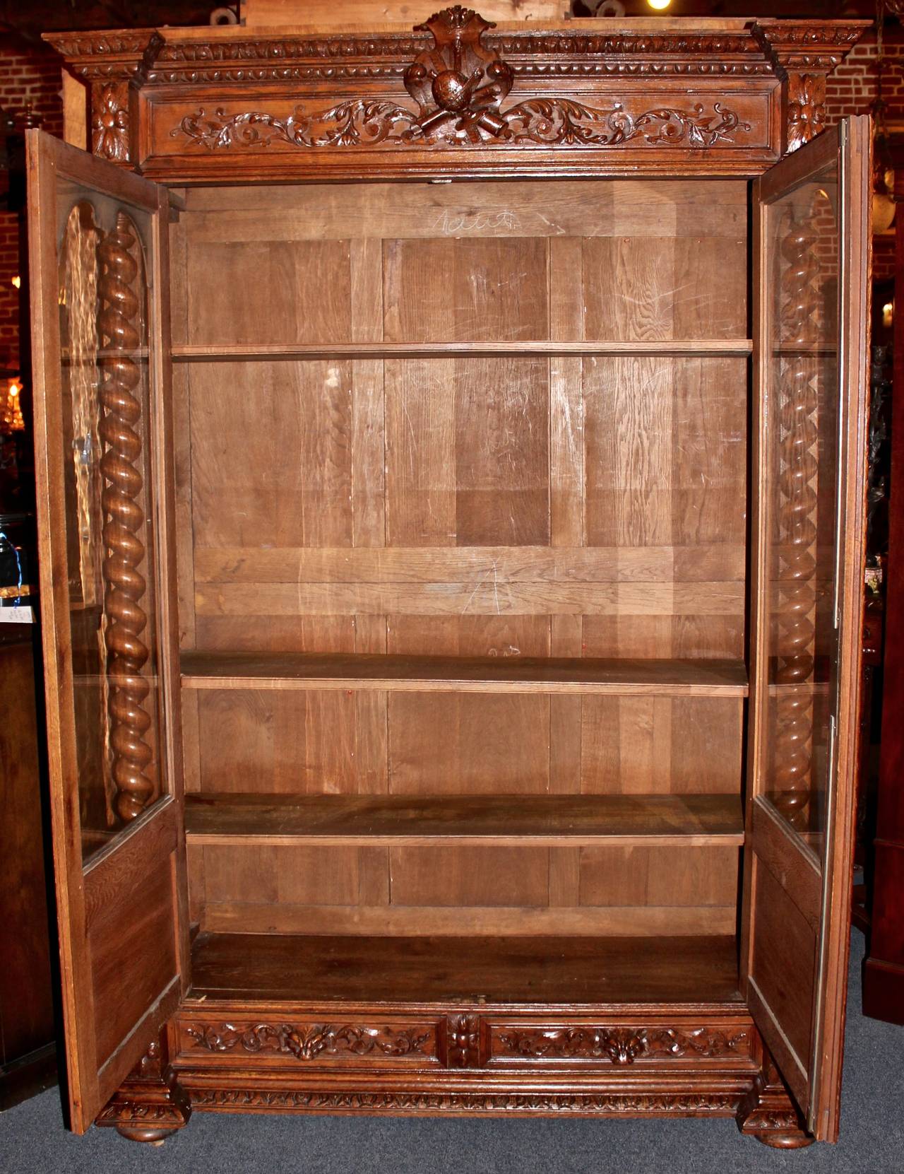 Early 20th Century French Glass Front Bookcase For Sale 4