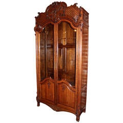 Early 20th Century French Louis XV Style Gun Cabinet