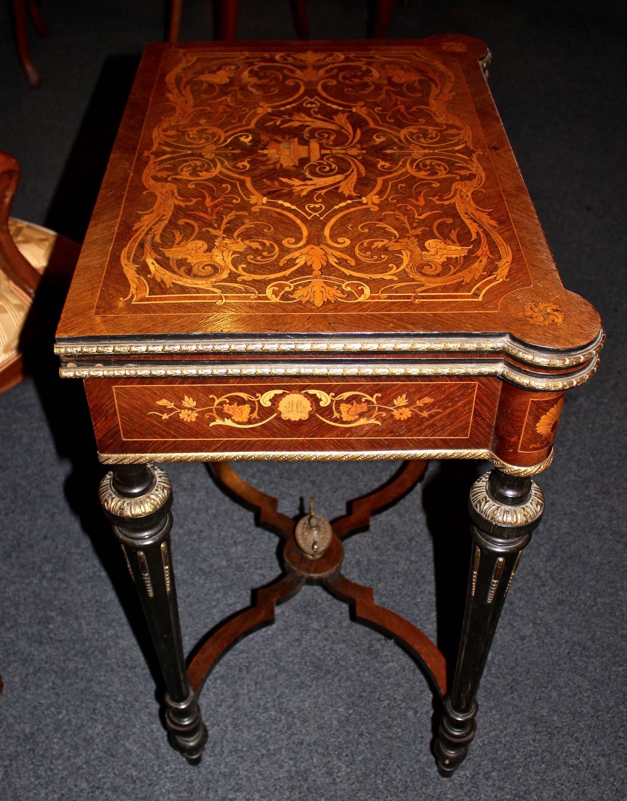 Inlay Early 20th Century French Inlaid Walnut Game Table