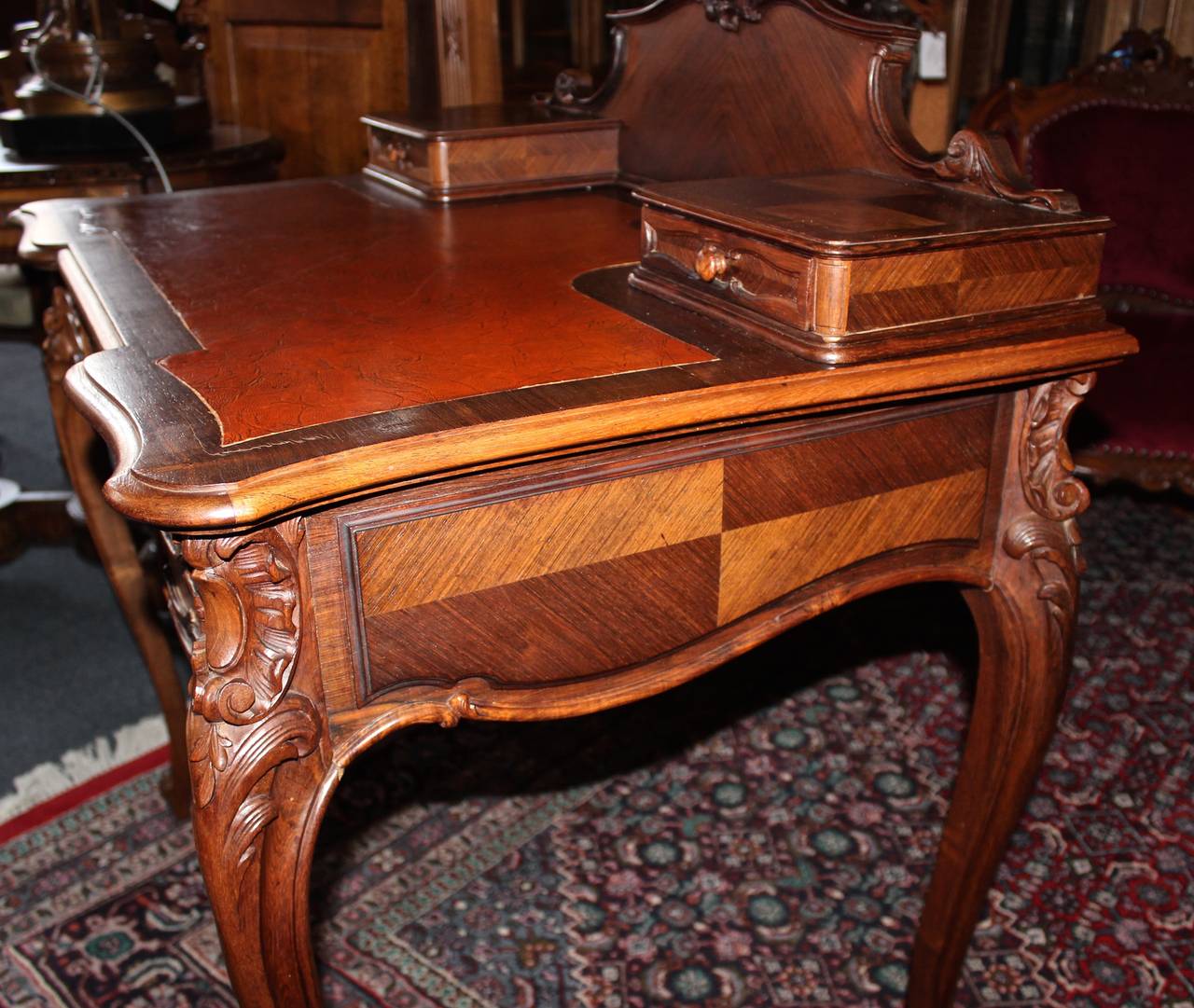 French Louis XV Style Rosewood Lady's Vanity or Writing Desk In Good Condition In Santa Ana, CA