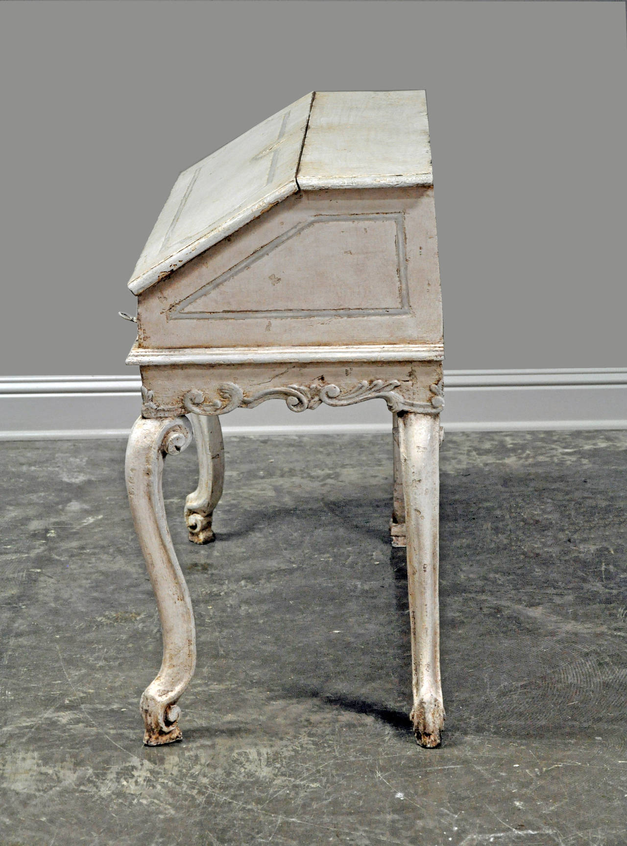 Early 20th Century Louis XV Style Painted French Drop-Front Desk 1