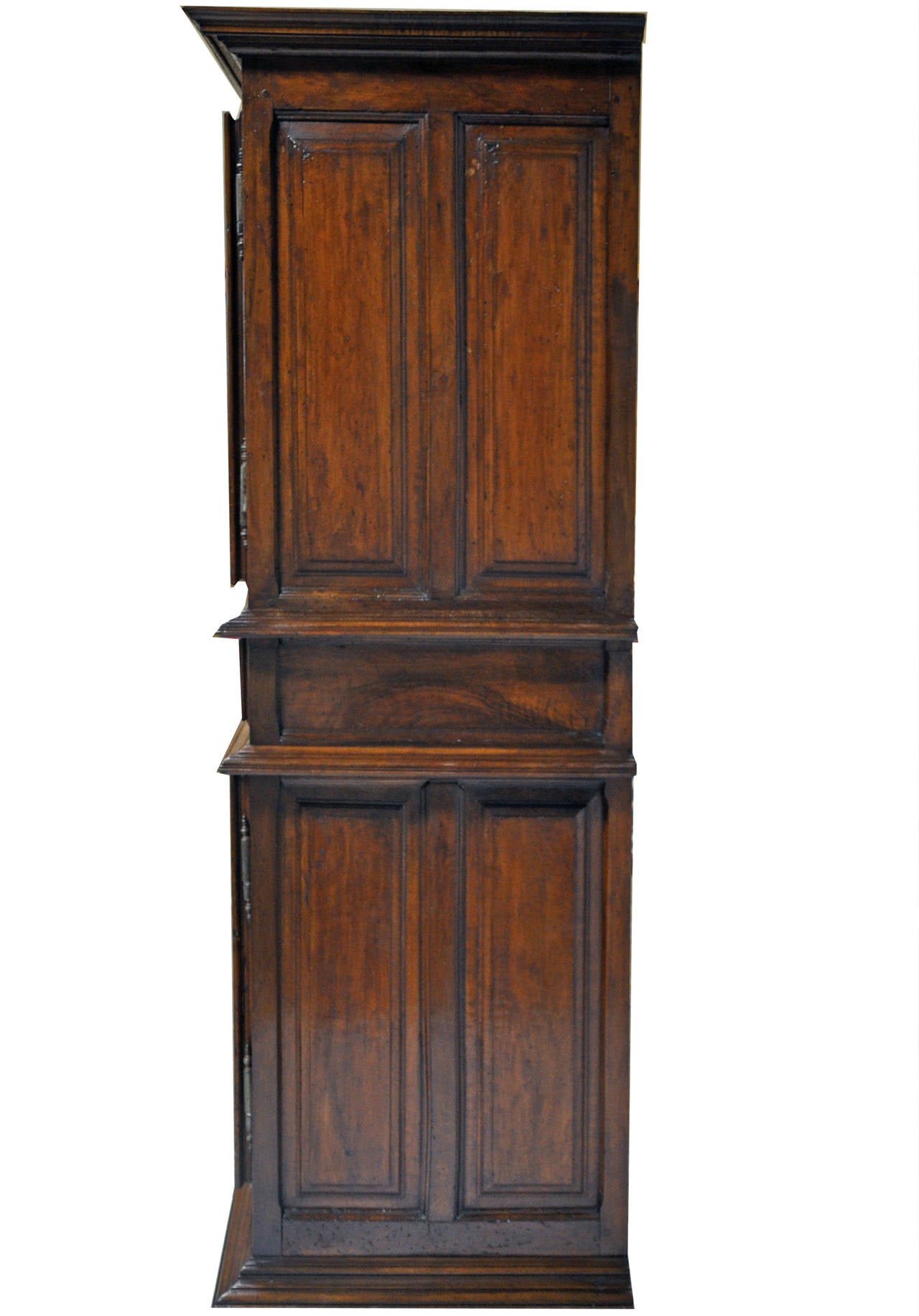 19th Century French Louis XIII Style Cabinet in Walnut In Good Condition In Houston, TX