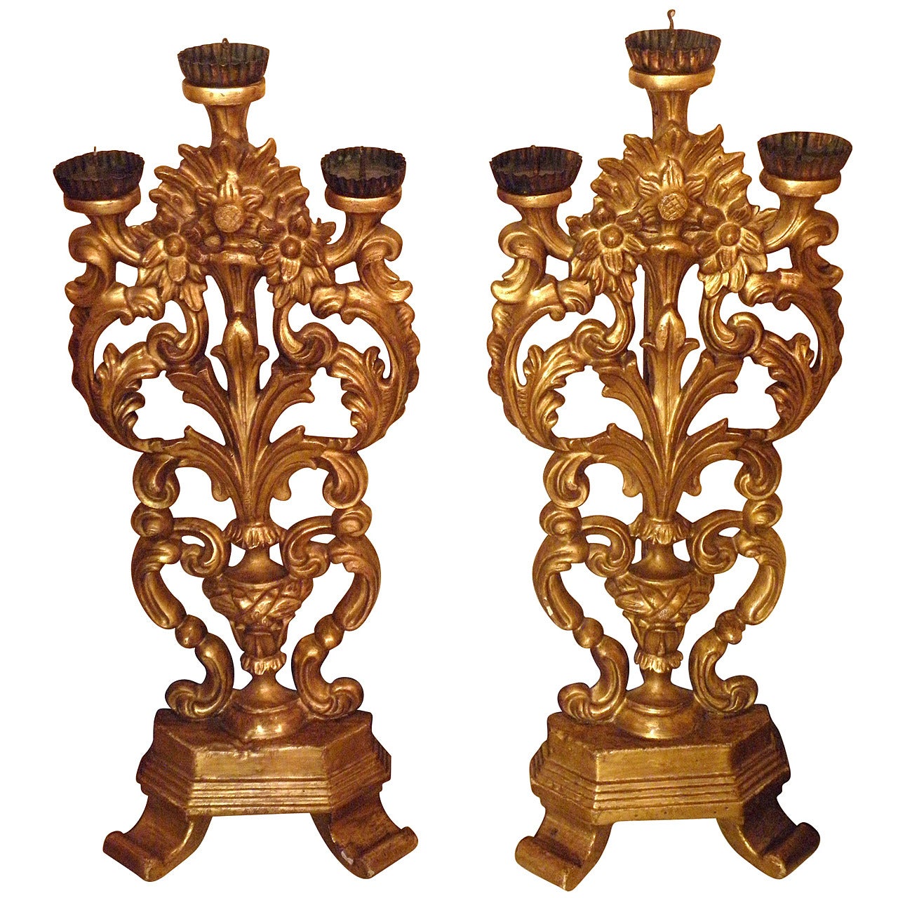 Fine Pair of Italian Giltwood Candelabras For Sale