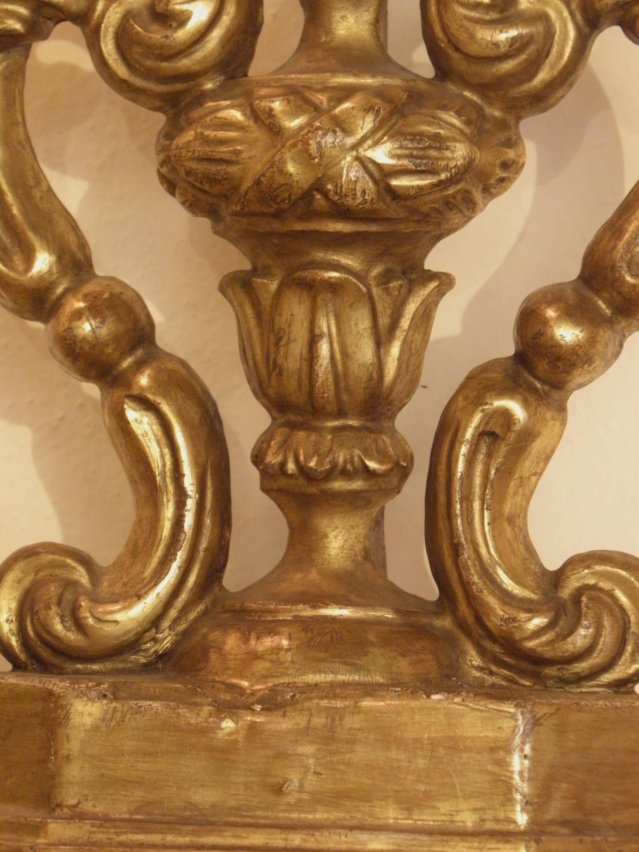 Wood Fine Pair of Italian Giltwood Candelabras For Sale