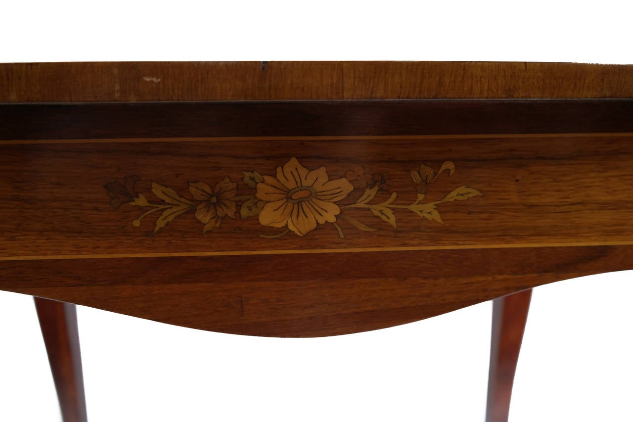 Early 20th Century Rosewood and Satinwood Writing Table
