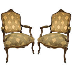 Antique Pair of Italian 19th Century Walnut Chairs