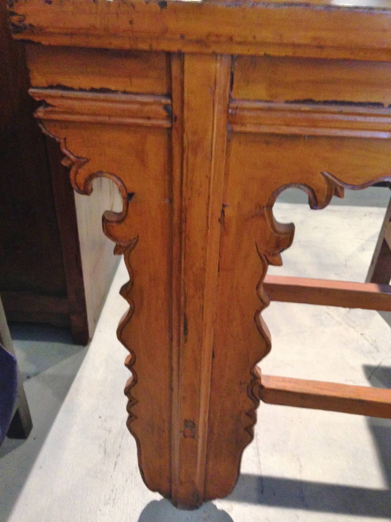 Chinese Antique Long Narrow Console Table In Excellent Condition For Sale In SOMIS, CA