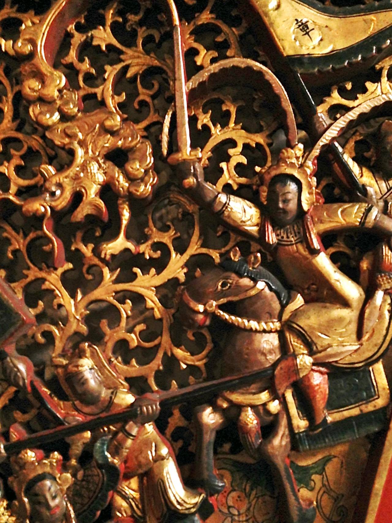 Pair of Antique Gilded Finely Carved Archways, Chinese, 19th Century 5