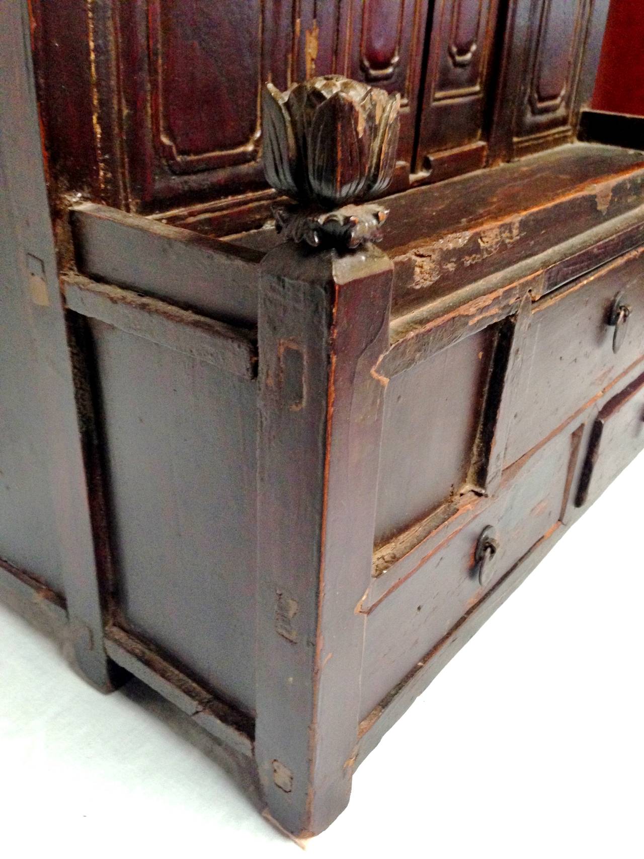 Chinese Antique Temple Altar Shrine with Golden Pheasants For Sale 2