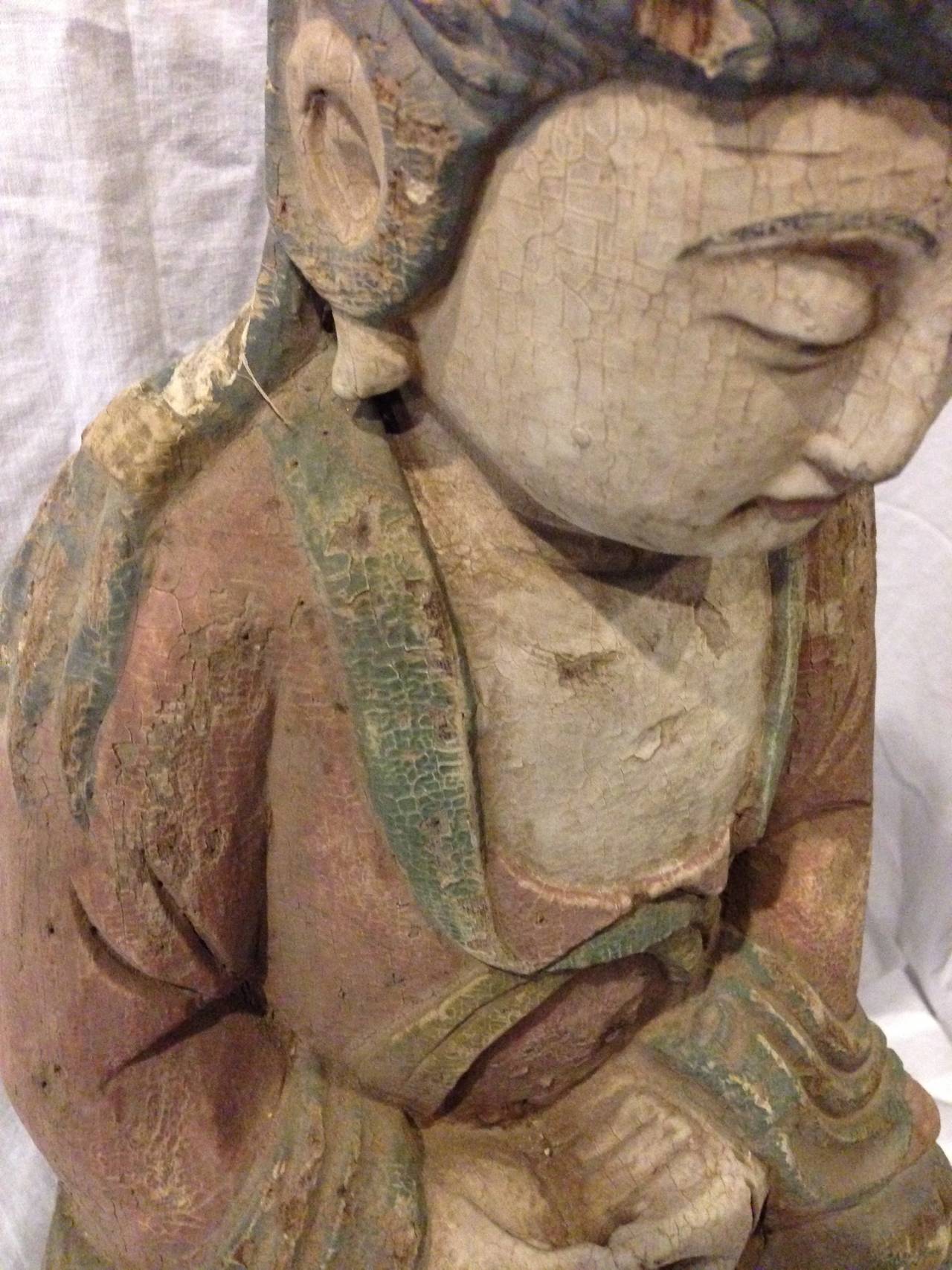18th Century Chinese Wooden Guan Yin Statue For Sale 1