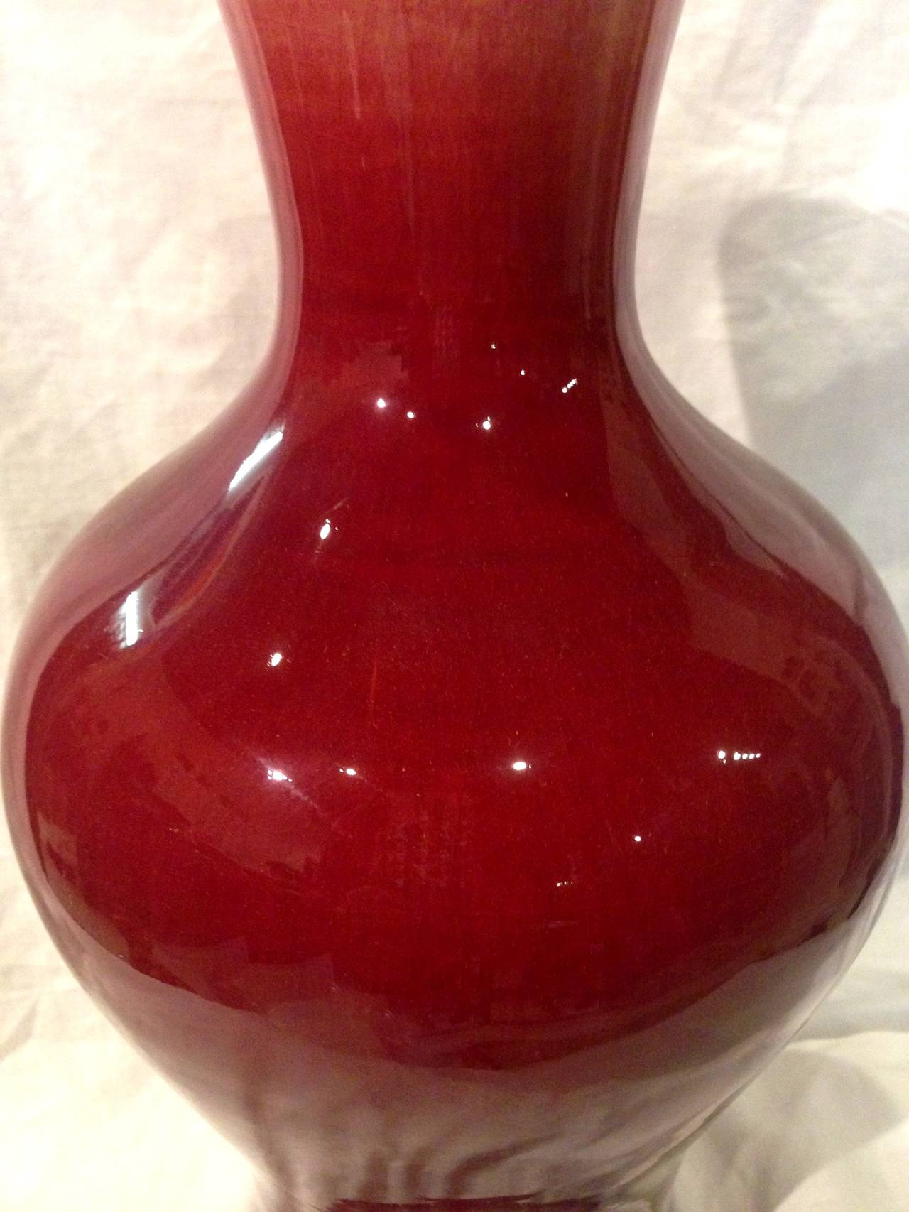 Set of Two Chinese Red Sang-De-Boeuf Ox Blood Porcelain Vases In Excellent Condition For Sale In SOMIS, CA