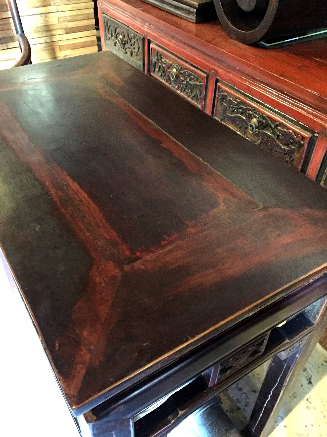 Chinese Antique Carved Side Table In Excellent Condition In SOMIS, CA