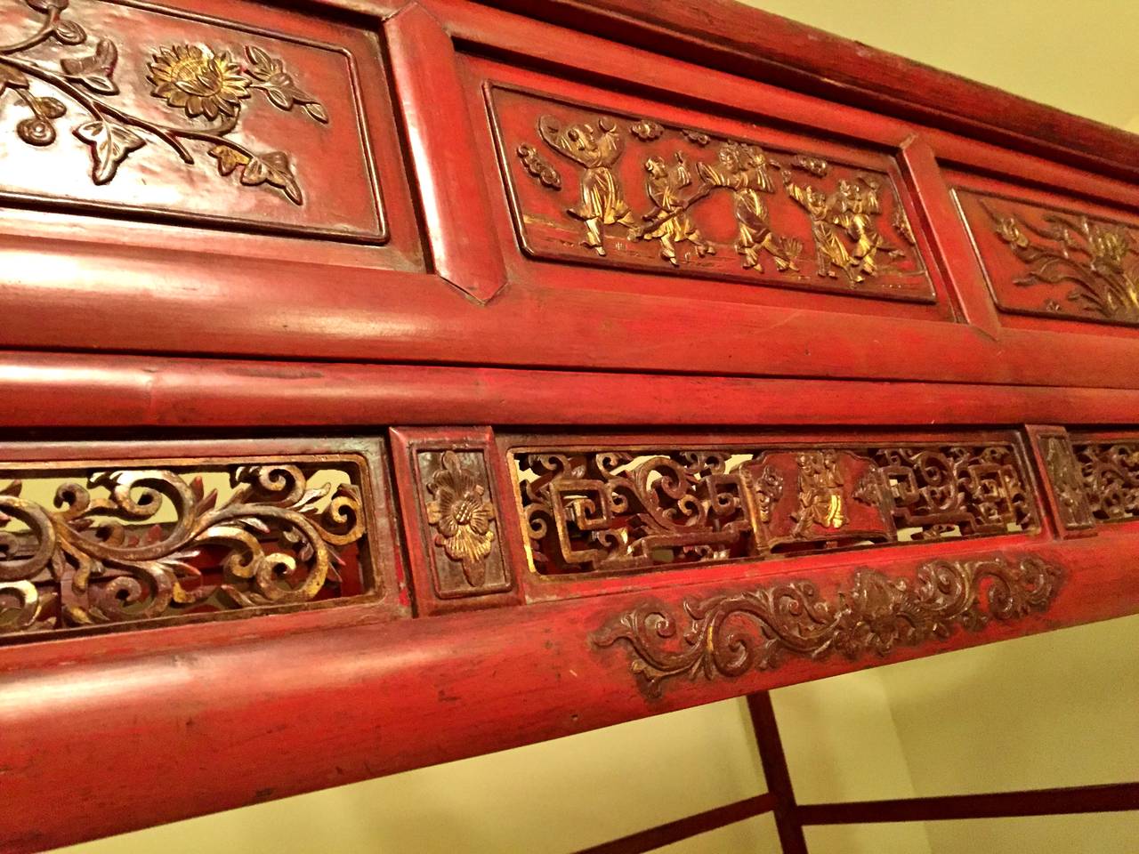 Spectacular Chinese Antique Red Lacquer Bed, 19th Century 5
