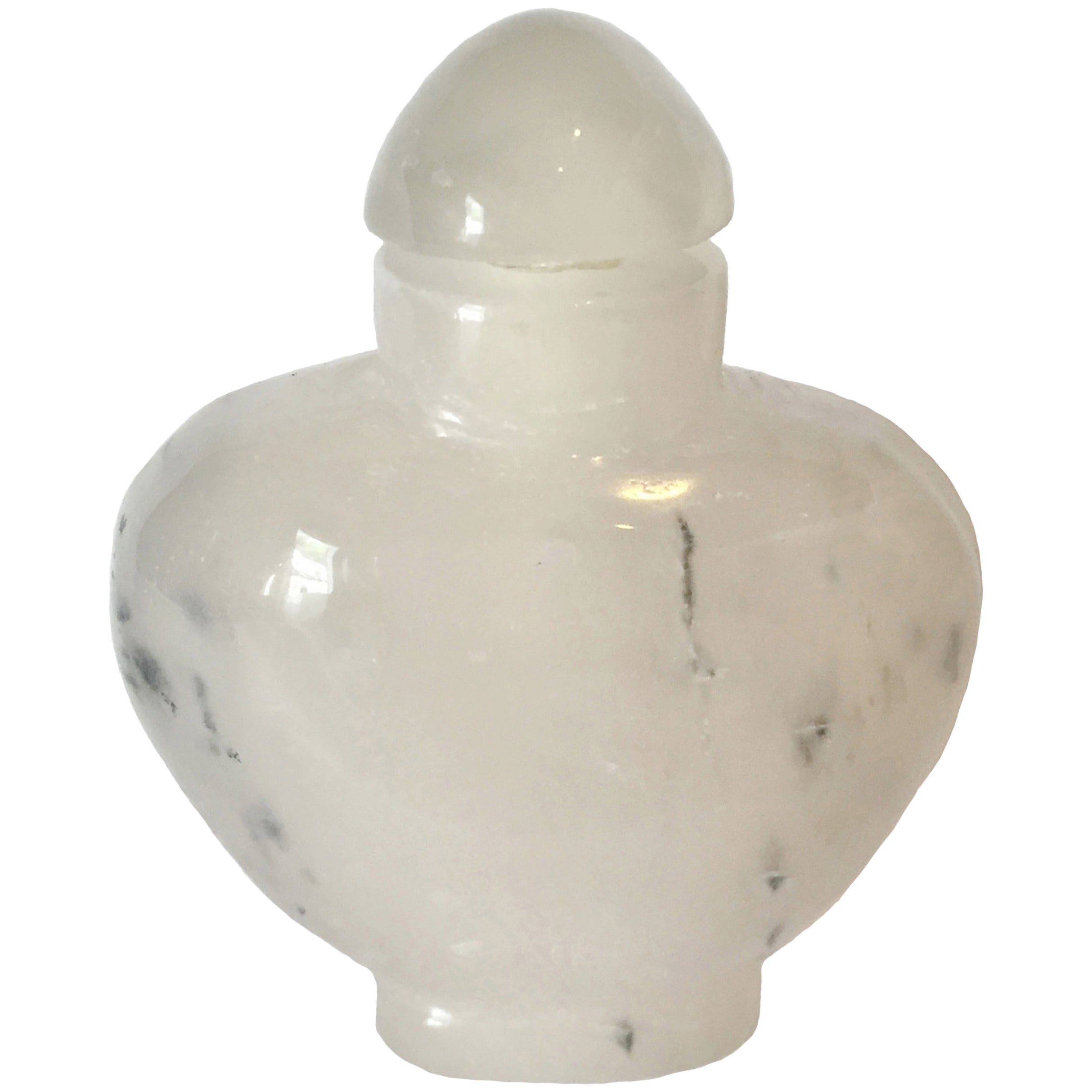 Black and White Carnelian Agate Snuff Bottle For Sale