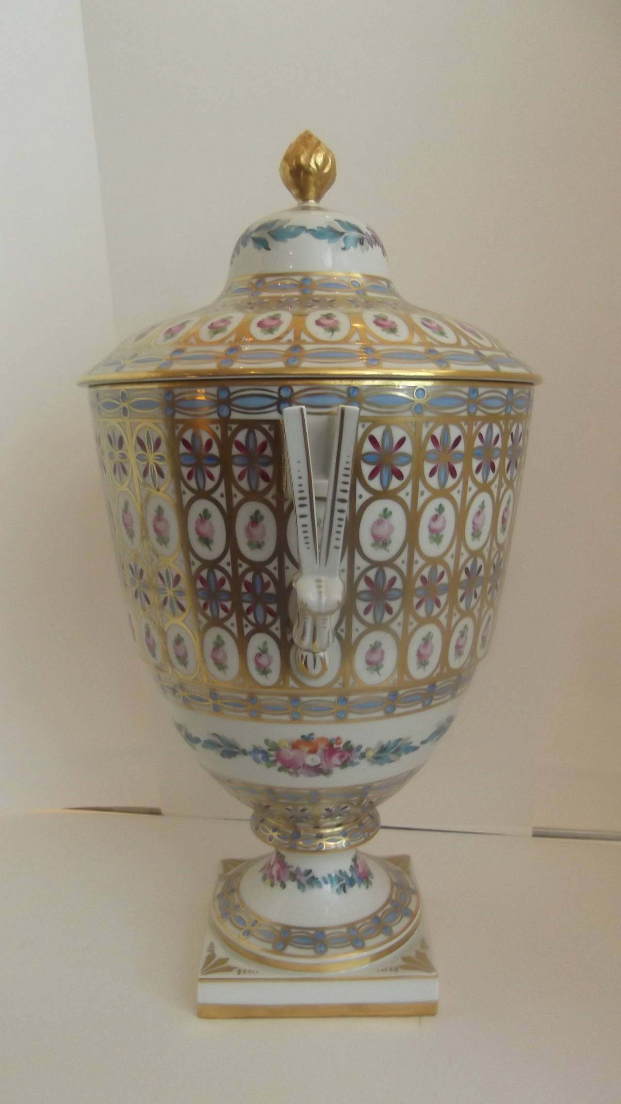 German Hand-Painted Dresden Porcelain Covered Urn