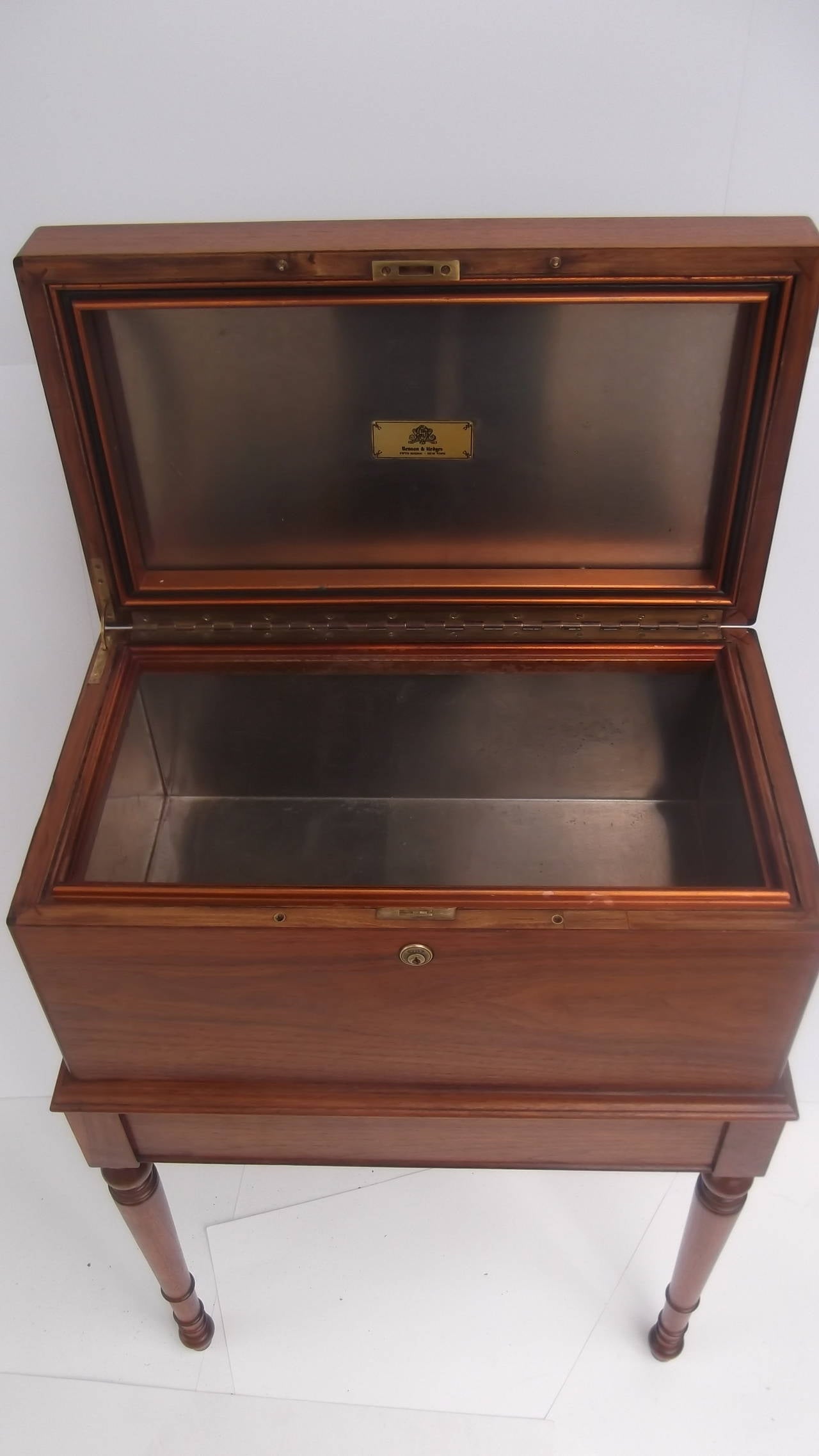 American Fine Early 1930-1940s Benson & Hedges Humidor