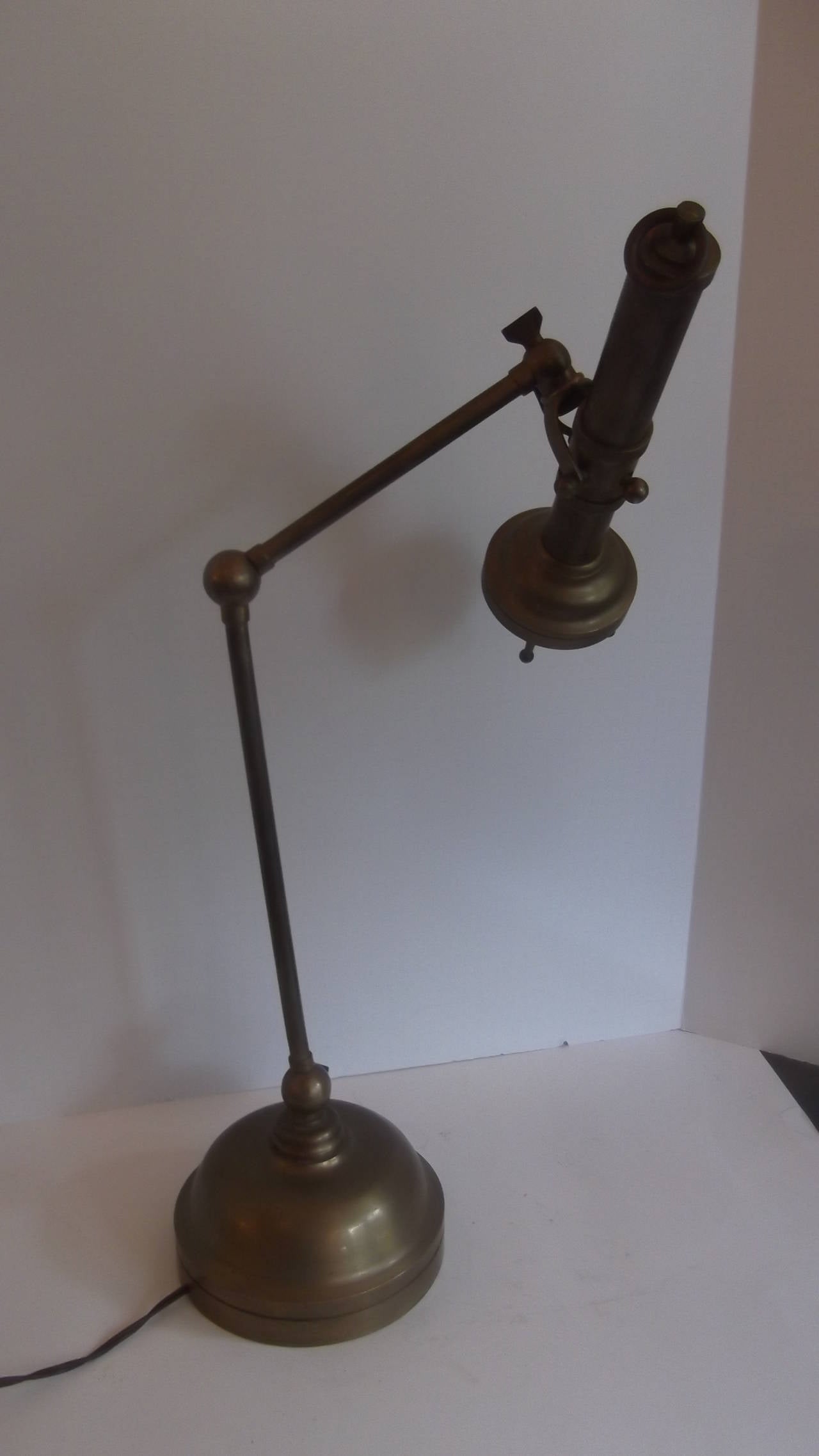 American Authentic Chapman Flashlight model desk lamp