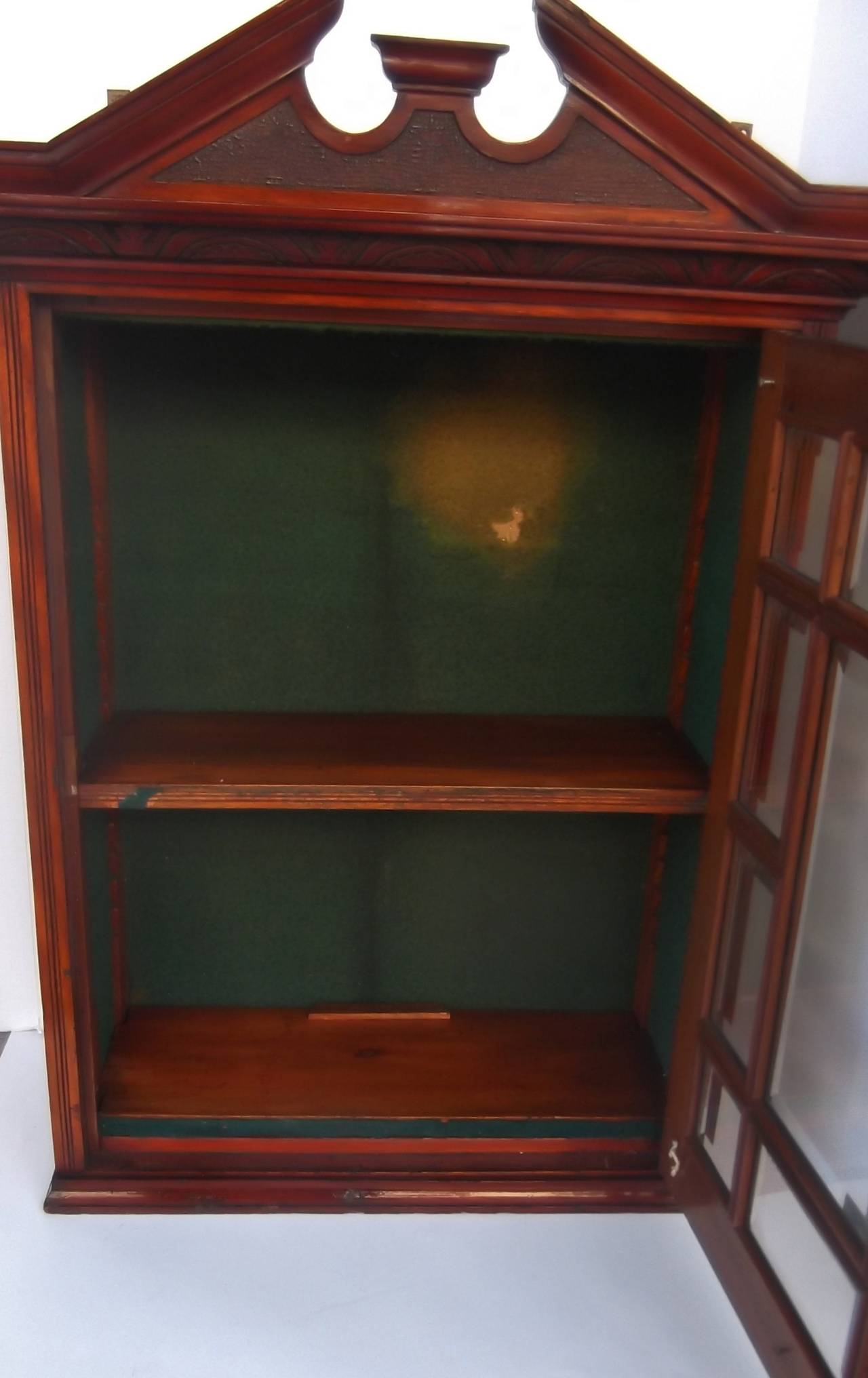 Beveled English Mahogany Table-Top Curio Cabinet