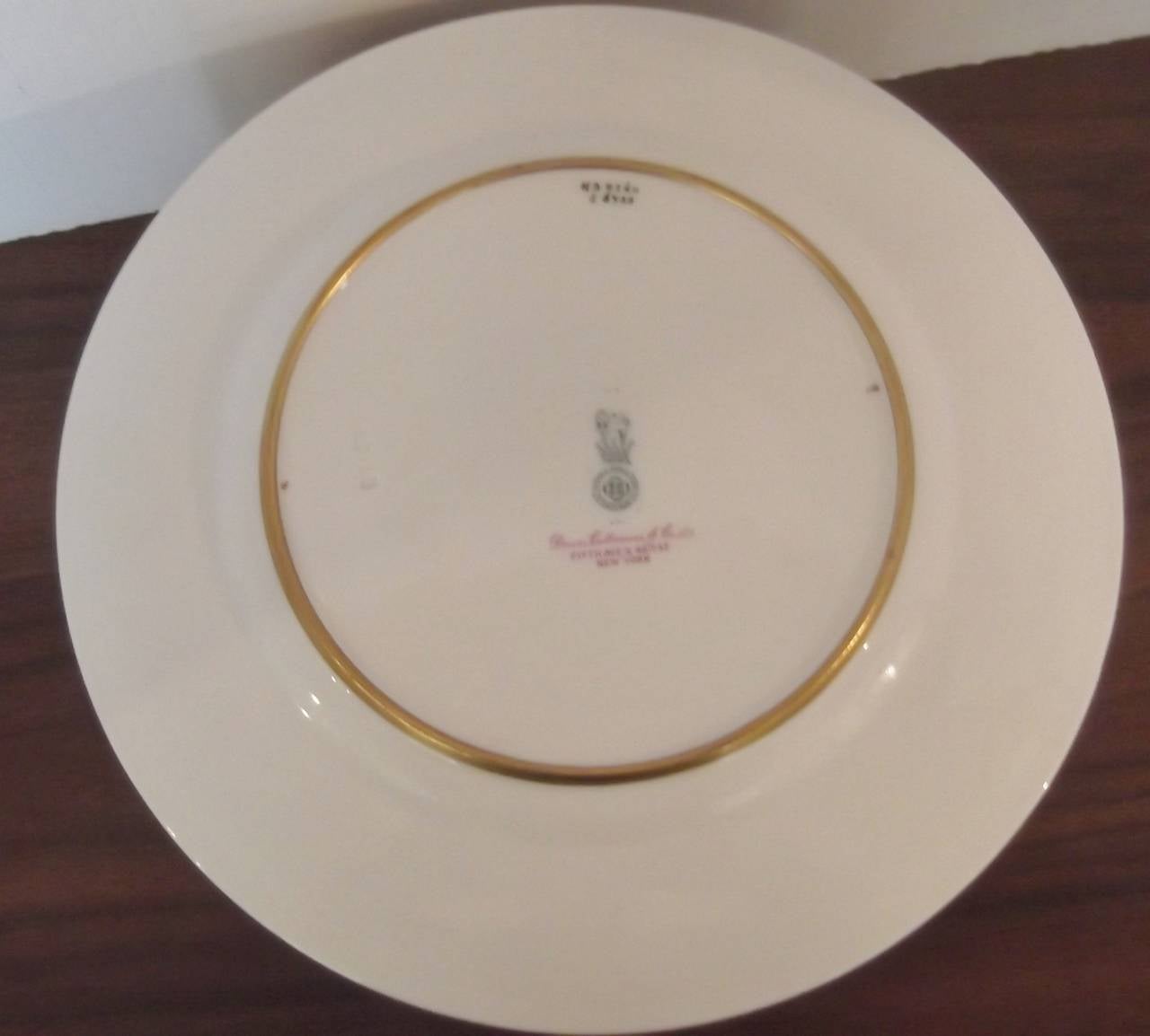 Set of 12 Raised Gilt Service Dinner Plates 2