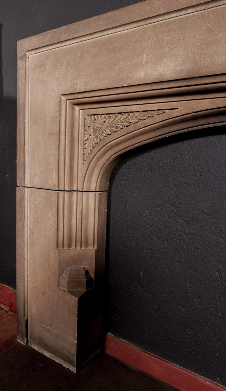 Antique Tudor Style Carved Limestone Fireplace Mantel In Excellent Condition For Sale In New York, NY