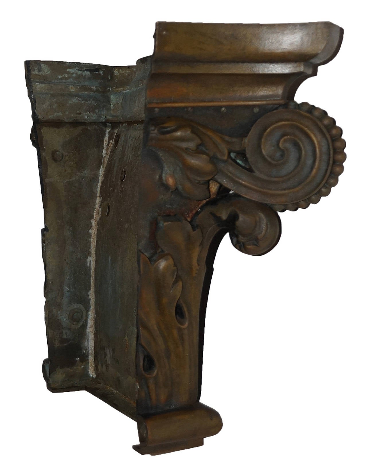 Pair of Bronze Corinthian Style Pilaster Capitals In Excellent Condition For Sale In New York, NY