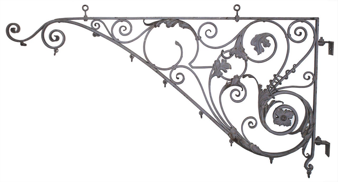 Victorian Sign Bracket with Floral Motifs, circa 1885 For Sale