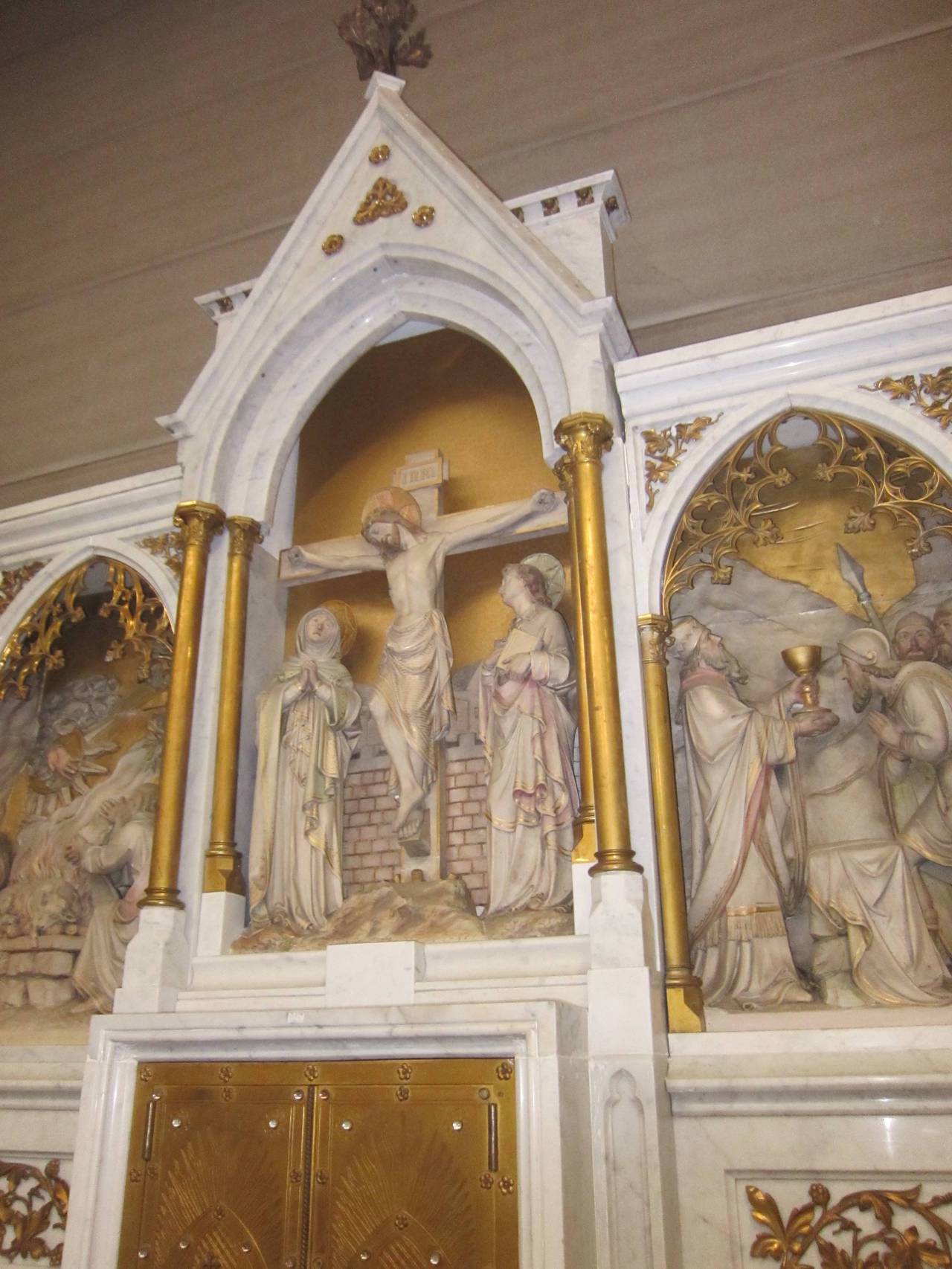 Belgian Communion Table or Altar in Marble, Neo-Gothic For Sale