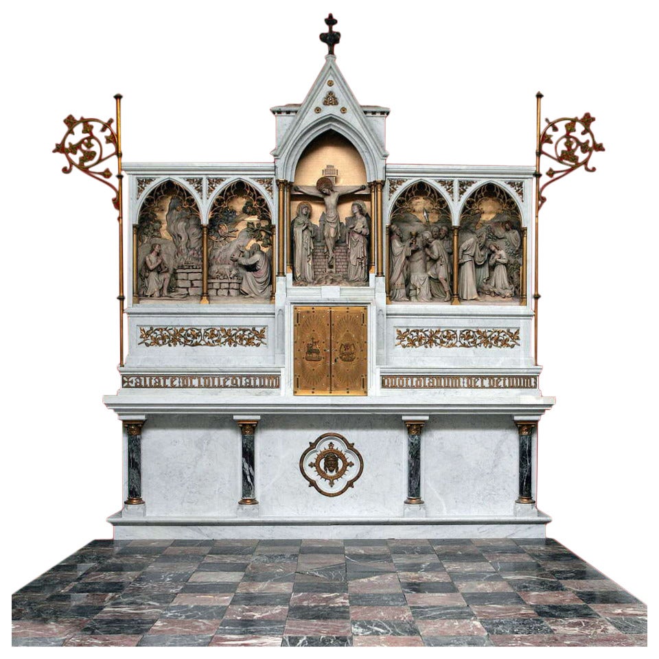 Communion Table or Altar in Marble, Neo-Gothic For Sale