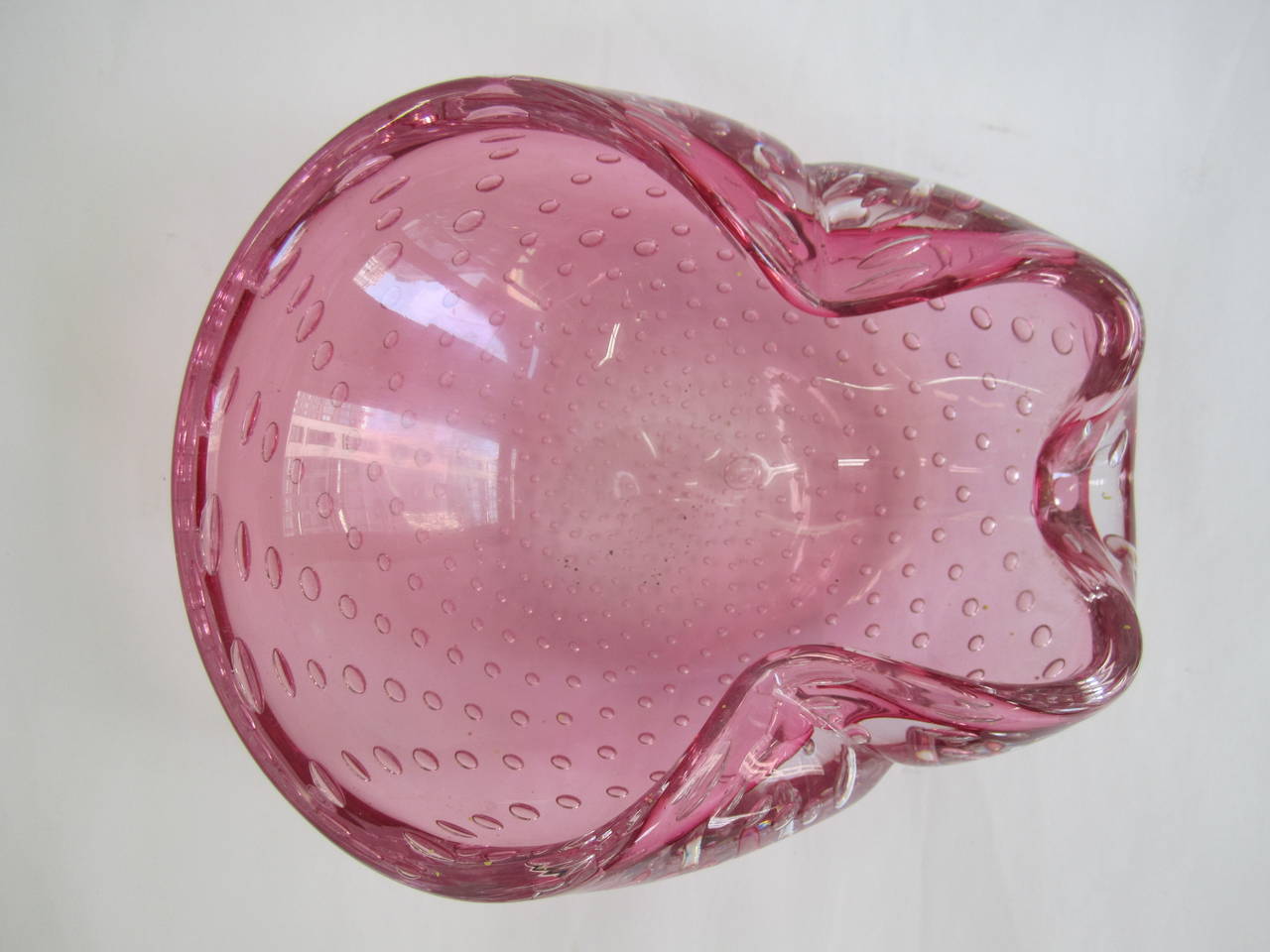 Mid-20th Century Italian Murano Red Pink Art Glass Bowl 