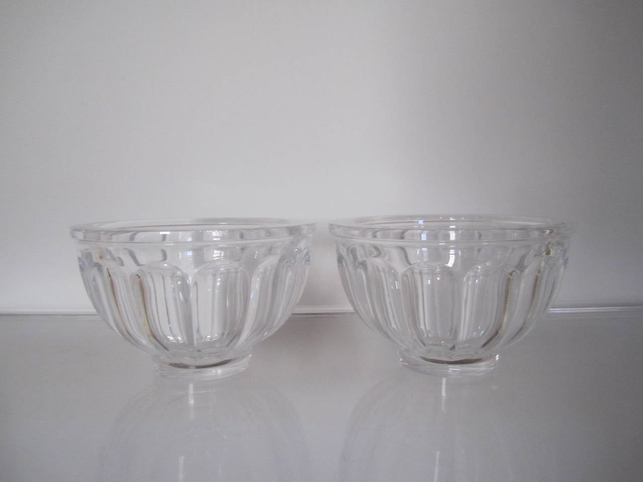20th Century Pair of Vintage Scandinavian Signed Crystal Bowls by Orrefors, Sweden