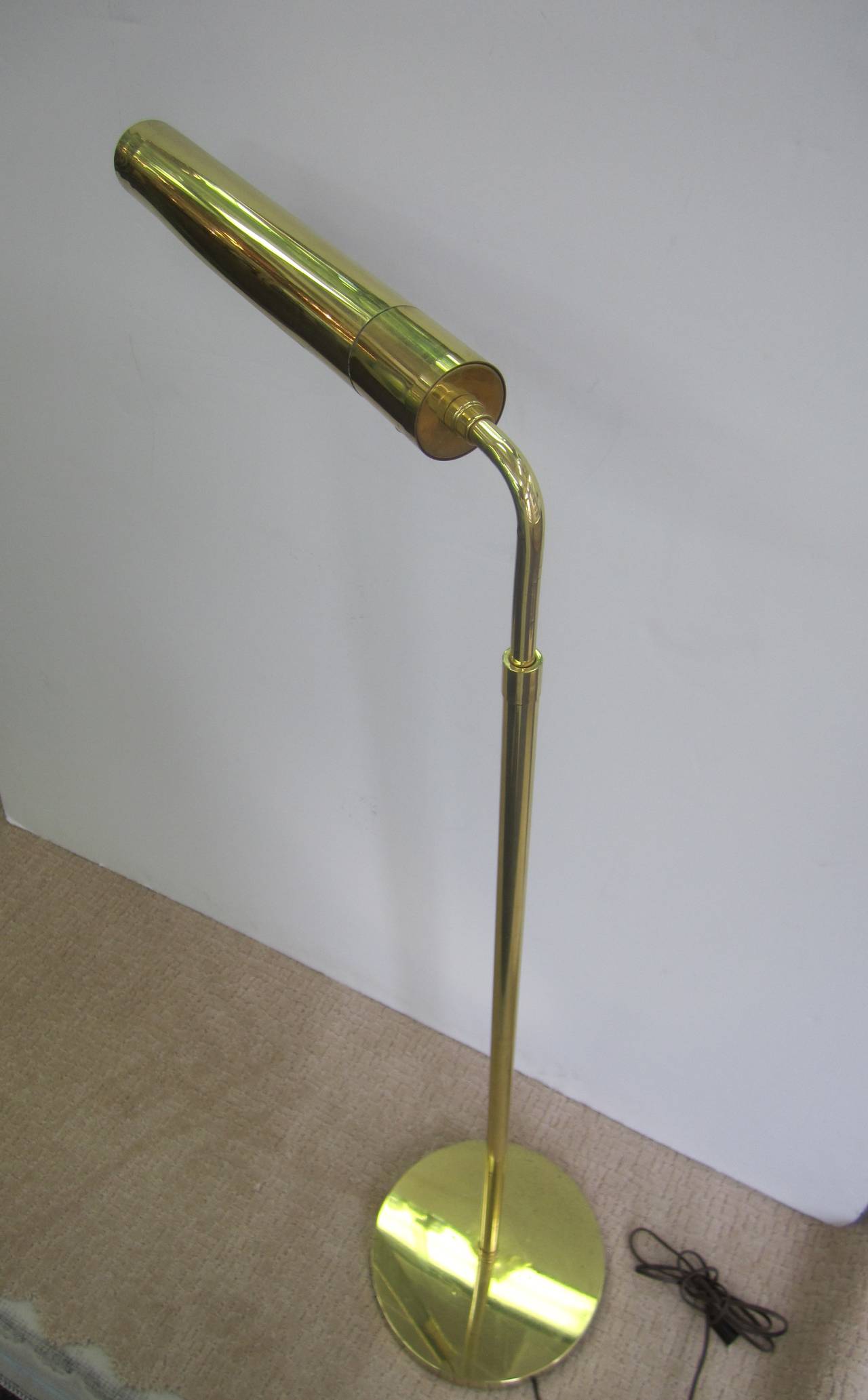1970s Modern Adjustable Brass Floor Lamp after Koch and Lowy 1