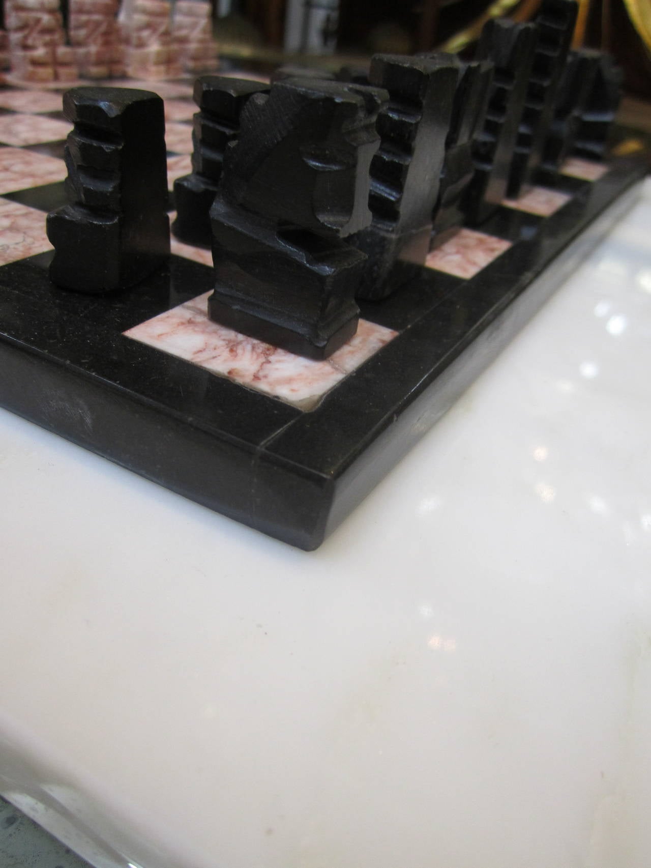 1970s Modern Black Marble and Onyx Chess Set 1